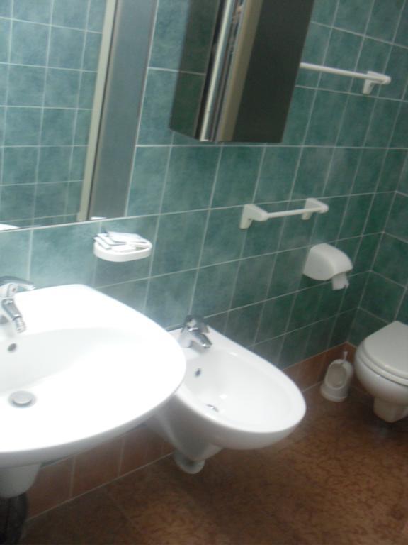 Andros Apartment Таормина Стая снимка