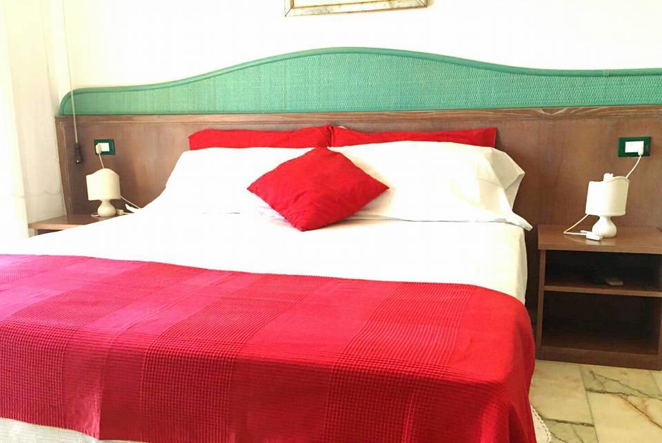 Andros Apartment Таормина Екстериор снимка